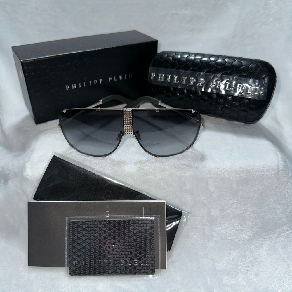 🔥 Brand New Philipp Plein “Plein Stud” Sunglasses – Retail ~$528 🔥